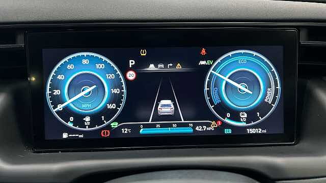 Hyundai TUCSON 1.6 TGDi Hybrid 230 N Line S 5dr 2WD Auto Hybrid Estate Red