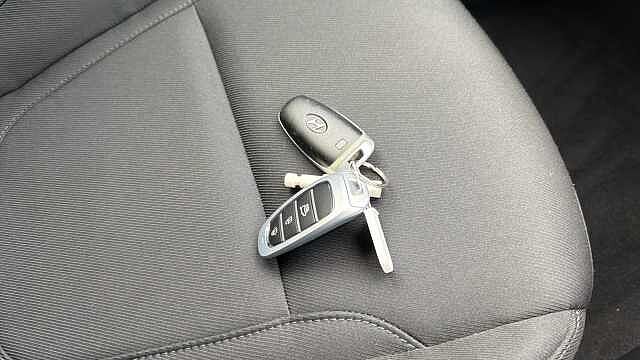 Hyundai TUCSON 1.6 TGDi Hybrid 230 Premium 5dr 2WD Auto Hybrid Estate