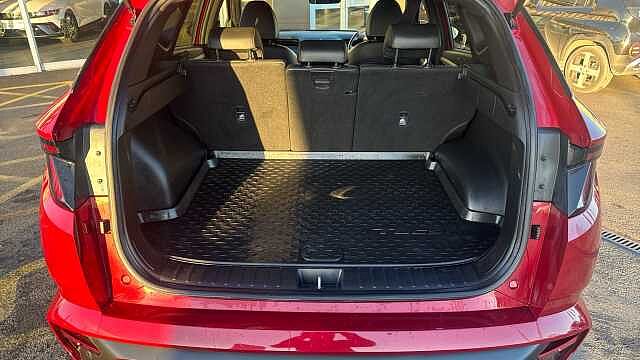 Hyundai TUCSON 1.6 TGDi N Line 5dr 2WD Petrol Estate Red