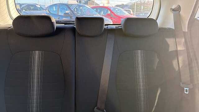 Hyundai i10 1.0 MPi SE Connect 5dr Petrol Hatchback