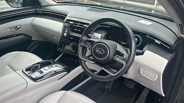 Hyundai TUCSON 1.6 TGDi Plug-in Hybrid Ultimate 5dr 4WD Auto Estate Grey