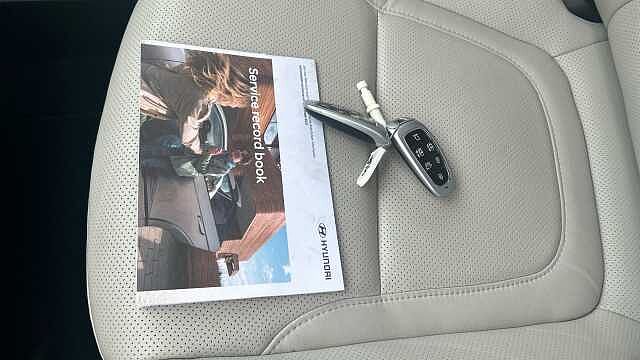 Hyundai TUCSON 1.6 TGDi Plug-in Hybrid Ultimate 5dr 4WD Auto Estate Grey