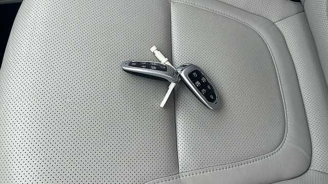 Hyundai TUCSON 1.6 TGDi Plug-in Hybrid Ultimate 5dr 4WD Auto Estate Grey