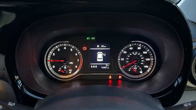 Hyundai i10 1.0 MPi SE Connect 5dr Petrol Hatchback