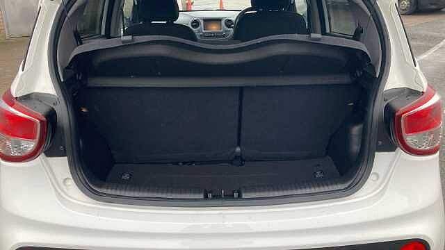 Hyundai i10 1.0 Play 5dr Petrol Hatchback