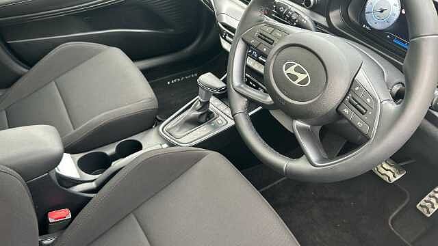 Hyundai BAYON 1.0 TGDi Ultimate 5dr DCT Petrol Hatchback Vibrant Blue - Pearl