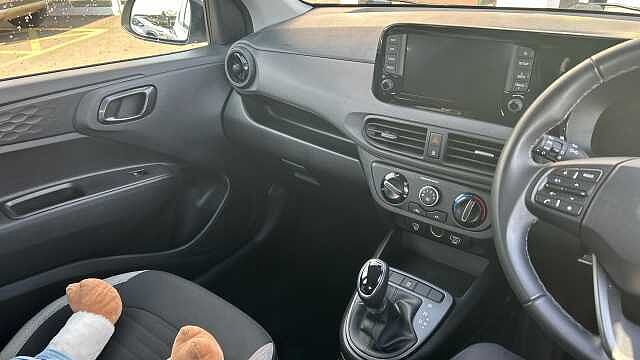 Hyundai I10 1.0 [63] Advance 5dr Auto [Nav] Petrol Hatchback White