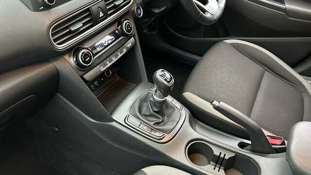 Hyundai KONA 1.0T GDi Blue Drive Premium 5dr Petrol Hatchback