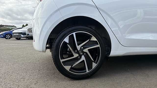 Hyundai i10 1.0 [63] Premium 5dr Auto [Nav] Petrol Hatchback