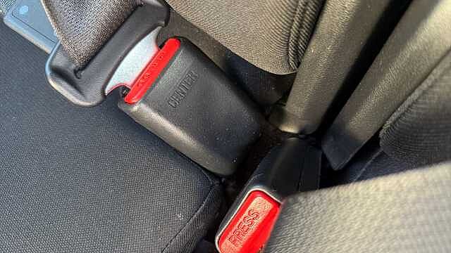 Hyundai TUCSON 1.6 TGDi Premium 5dr 2WD Petrol Estate Red