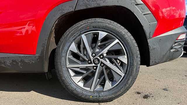 Hyundai TUCSON 1.6 TGDi Premium 5dr 2WD Petrol Estate Red
