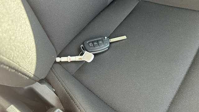 Hyundai I20 1.0T GDi 90 Black Line 5dr Petrol Hatchback Pearl - Phantom Black