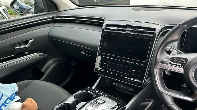 Hyundai TUCSON 1.6 TGDi Hybrid 230 SE Connect 5dr 2WD Auto Hybrid Estate Blue