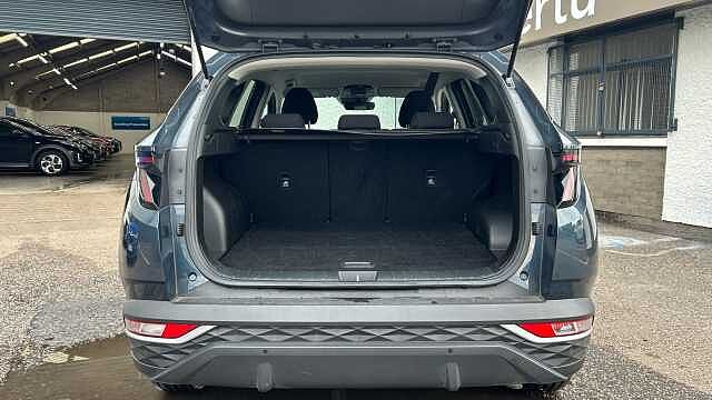 Hyundai TUCSON 1.6 TGDi Hybrid 230 SE Connect 5dr 2WD Auto Hybrid Estate Blue
