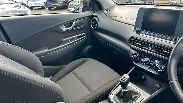 Hyundai KONA 1.0 TGDi 48V MHEV SE Connect 5dr Petrol Hatchback