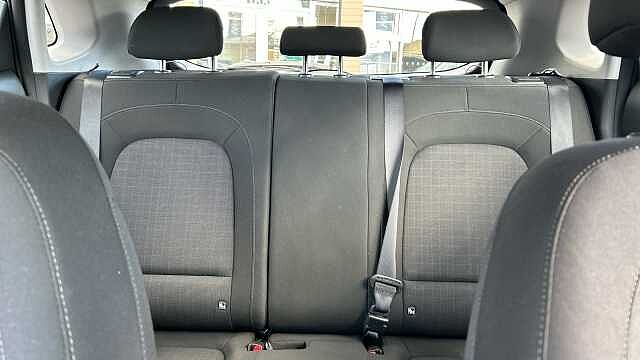 Hyundai KONA 1.0 TGDi 48V MHEV SE Connect 5dr Petrol Hatchback