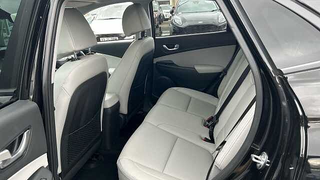 Hyundai KONA 150kW Ultimate 64kWh 5dr Auto Electric Hatchback Black