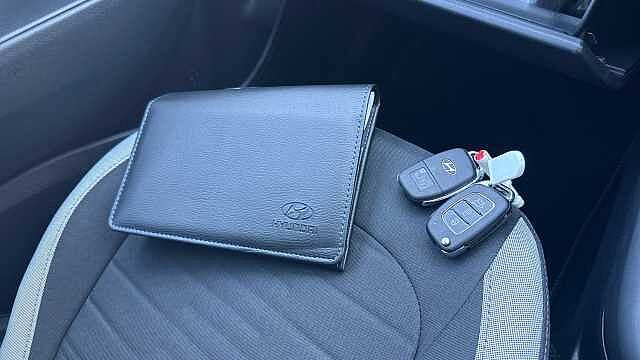 Hyundai I10 1.0 [63] Advance 5dr Auto [Nav] Petrol Hatchback Vibrant Blue - Pearl