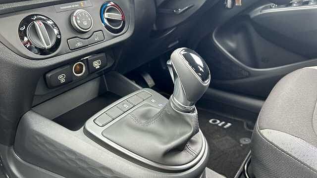 Hyundai i10 1.0 [63] Advance 5dr Auto [Nav] Petrol Hatchback