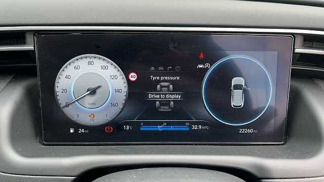 Hyundai TUCSON 1.6 TGDi SE Connect 5dr 2WD Petrol Estate Red