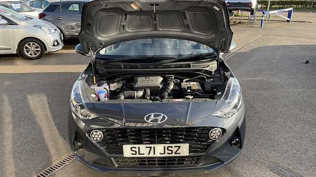 Hyundai i10 1.0 MPi Premium 5dr Petrol Hatchback