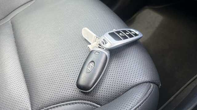 Hyundai TUCSON 1.6 TGDi Plug-in Hybrid Ultimate 5dr 4WD Auto Estate