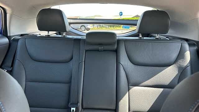 Hyundai IONIQ 1.6 GDi Plug-in Hybrid Premium SE 5dr DCT Hatchback