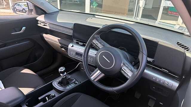 Hyundai KONA 1.6T 138 Advance 5dr Petrol Hatchback Silver