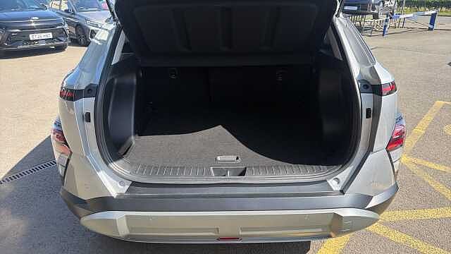 Hyundai KONA 1.6T 138 Advance 5dr Petrol Hatchback Silver