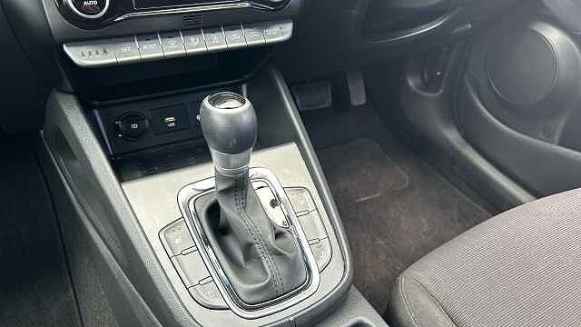 Hyundai KONA 1.6 GDi Hybrid Premium 5dr DCT Hybrid Hatchback