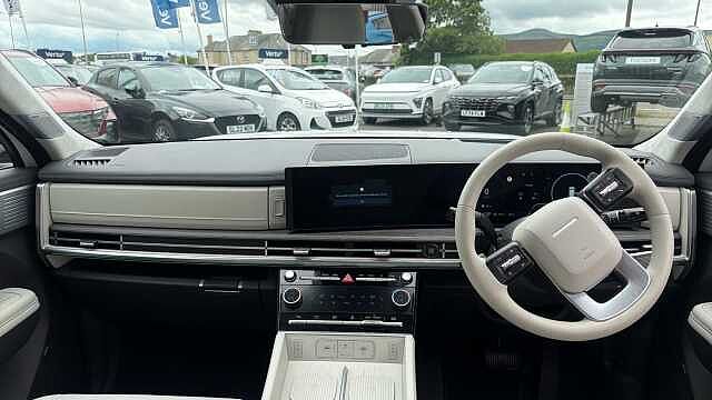 Hyundai SANTA FE 1.6 TGDi Plug-in Hybrid Ultimate 5dr 4WD Auto Estate