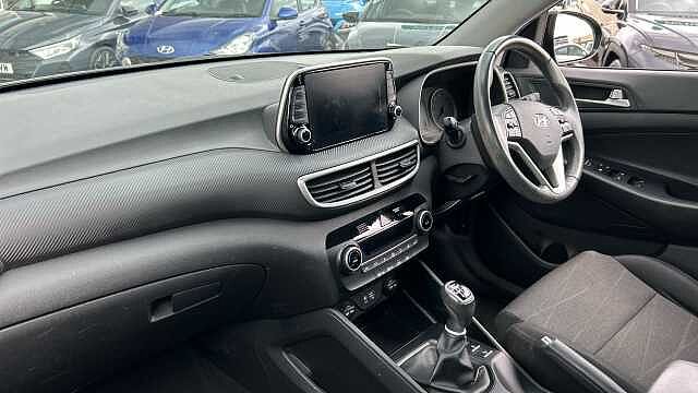 Hyundai TUCSON 1.6 TGDi 177 SE Nav 5dr 2WD Petrol Estate Black