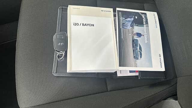 Hyundai BAYON 1.0 TGDi [90] Black Line 5dr Petrol Hatchback Lumen Grey - Pearl