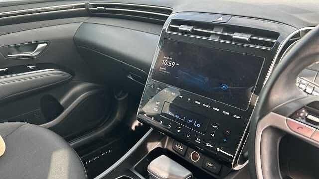 Hyundai TUCSON 1.6 TGDi 48V MHD SE Connect 5dr 2WD DCT Petrol Estate