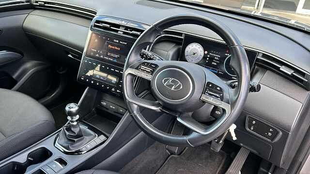 Hyundai TUCSON 1.6 TGDi SE Connect 5dr 2WD Petrol Estate Silver